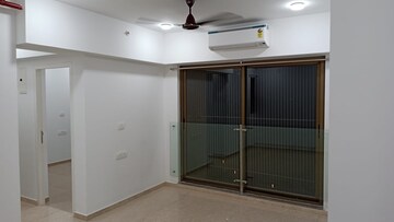 2 BHK Apartment For Rent in Kanakia Silicon Valley, Powai