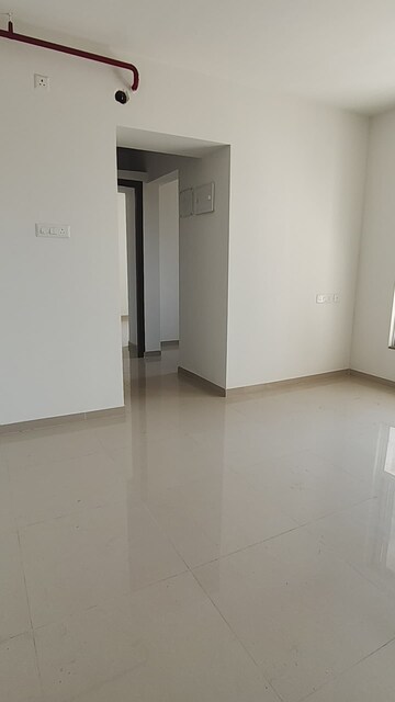 Room in 1 BHK Apartment at JVM Tiara, Owale – for Rent