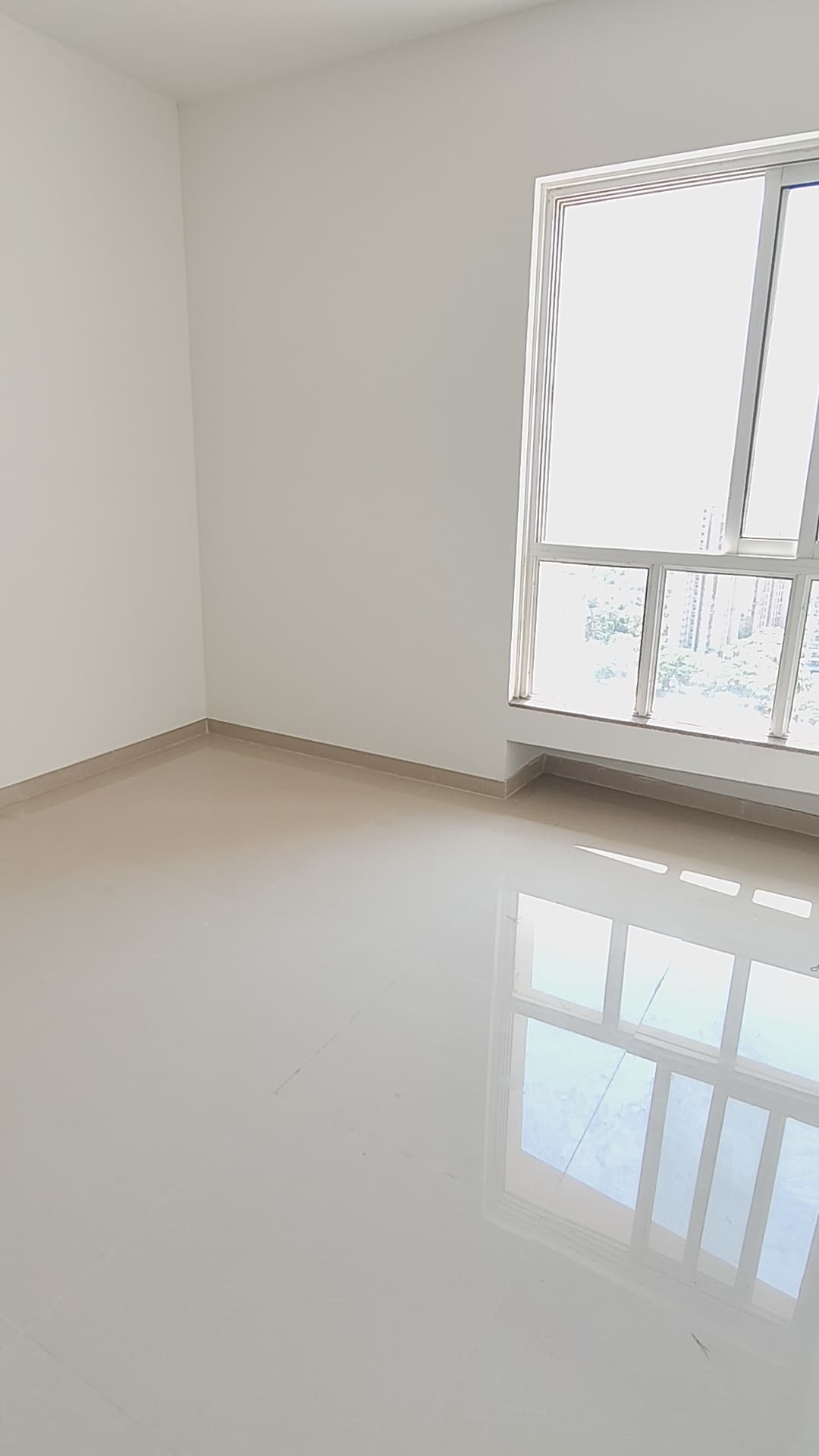 1 BHK + Extra Room Apartment For Rent in JVM Tiara