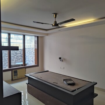 Bedroom in 3 BHK Builder Floor at Ardee City, Sector 52 – for Sale