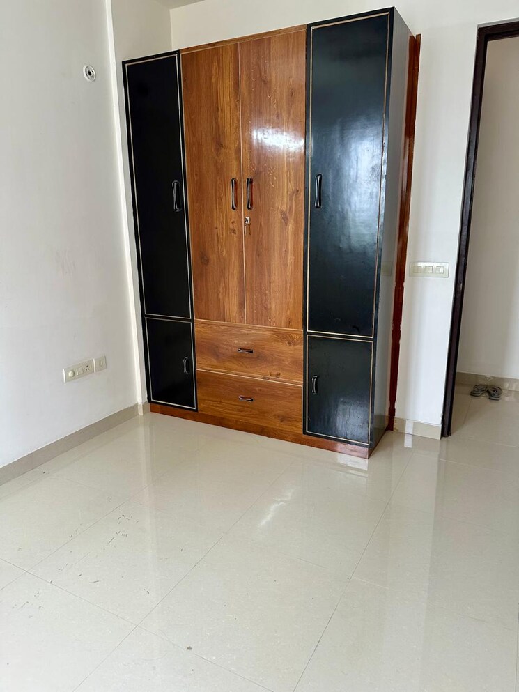 Bedroom, gomti nagar 2 Bedroom 1650 Sq.Ft. Apartment In Gomti Nagar Lucknow 8993818