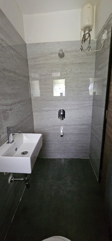 Bathroom in 2 BHK Apartment at Vaibhavlaxmi Templum Heights, Vikhroli East – for Rent