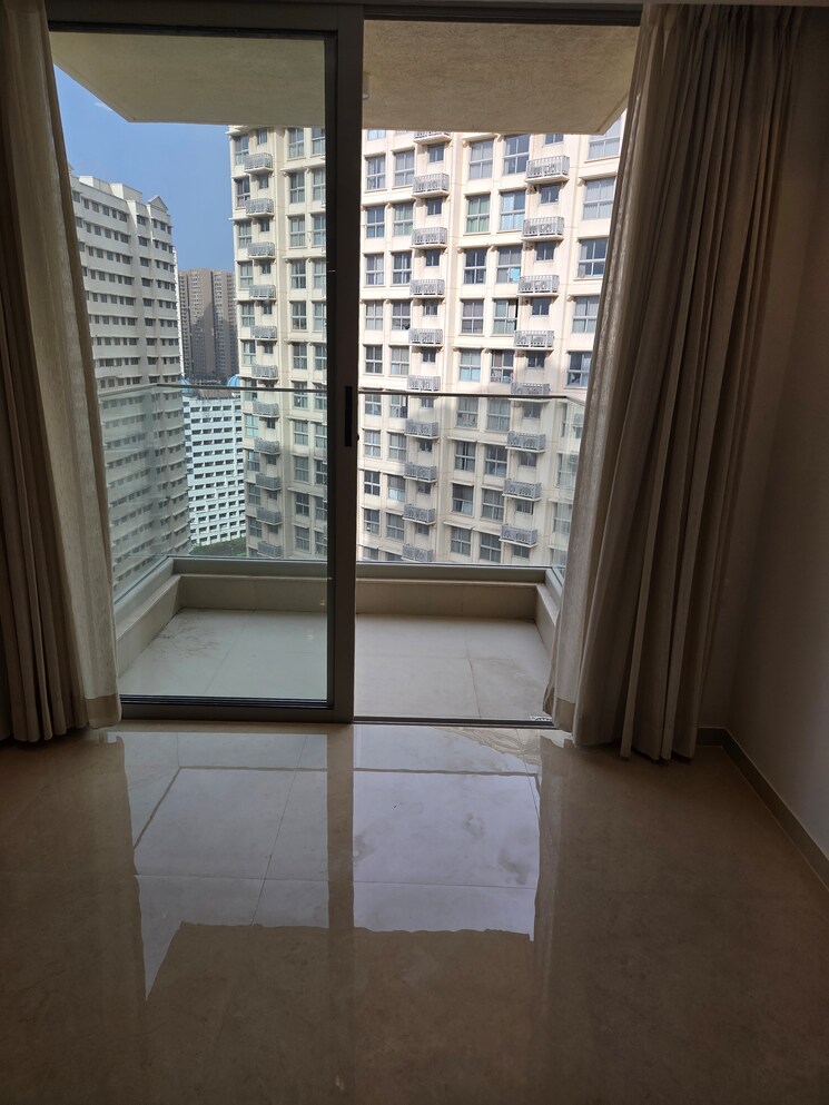 Room, hiranandani-highland 3 Bedroom 789 Sq.Ft. Apartment In Powai Mumbai 8993783