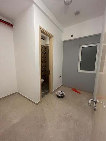 2.5 BHK Apartment For Rent in Marathon Monte South, Byculla West