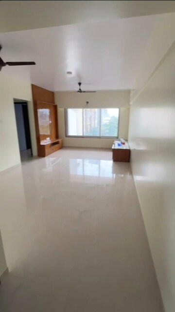 2 BHK Apartment For Rent in Swastik Park, Chembur