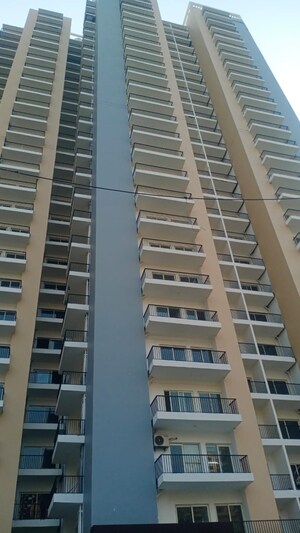 3 BHK Apartment – Exterior View View at Panchsheel Greens II, Sector 16 Greater Noida - for Sale