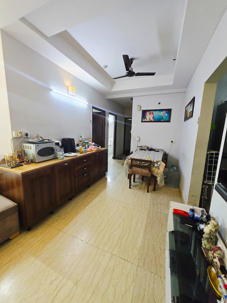 Kitchen, mahagun-moderne-verona 3 Bedroom 1480 Sq.Ft. Apartment In Sector 78 Noida 8993891