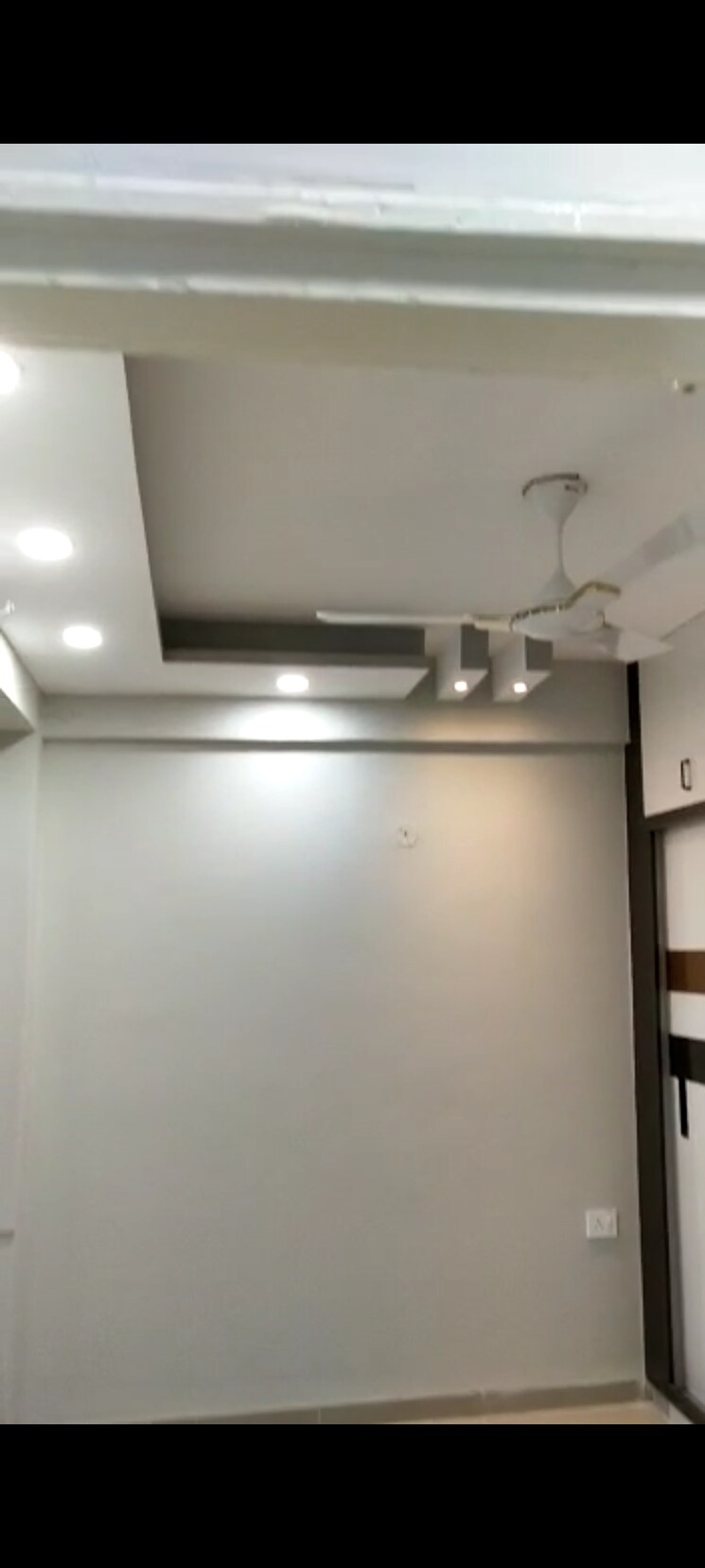 Room, shree-vardhman-green-court 2 Bedroom 690 Sq.Ft. Apartment In Sector 90 Gurgaon 8993906