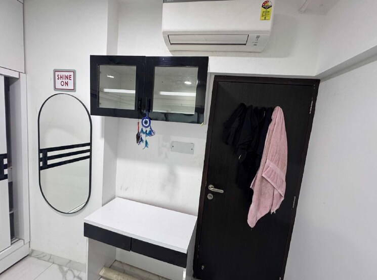 Team Area, rna-ng-eclat 2 Bedroom 863 Sq.Ft. Apartment In Andheri West Mumbai 8993908