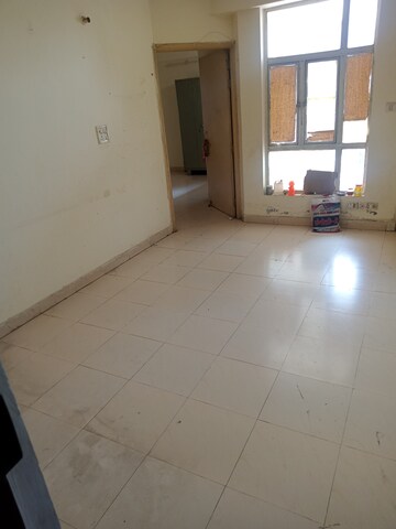 Room in 1 BHK Apartment at LandCraft River Heights, Raj Nagar Extension – for Rent