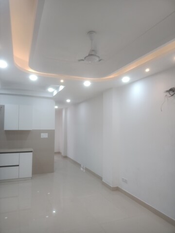 Lobby in 3 BHK Builder Floor at Vasant Kunj Enclave – for Rent