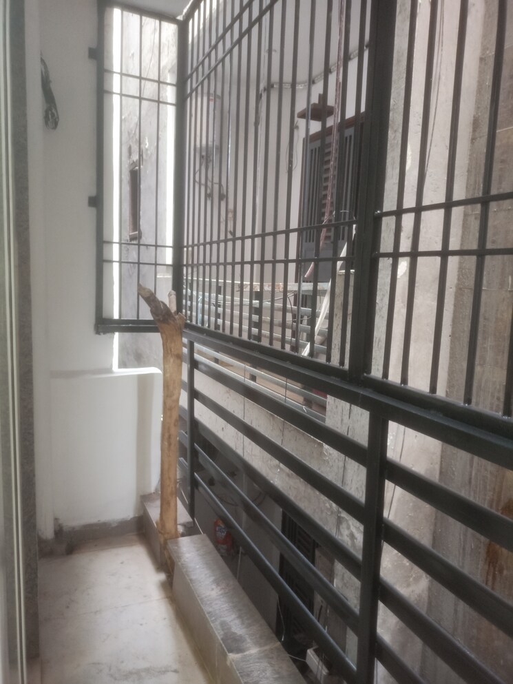 Balcony, vasant kunj enclave 3 Bedroom 1000 Sq.Ft. Builder Floor In Vasant Kunj Enclave Delhi 8993934