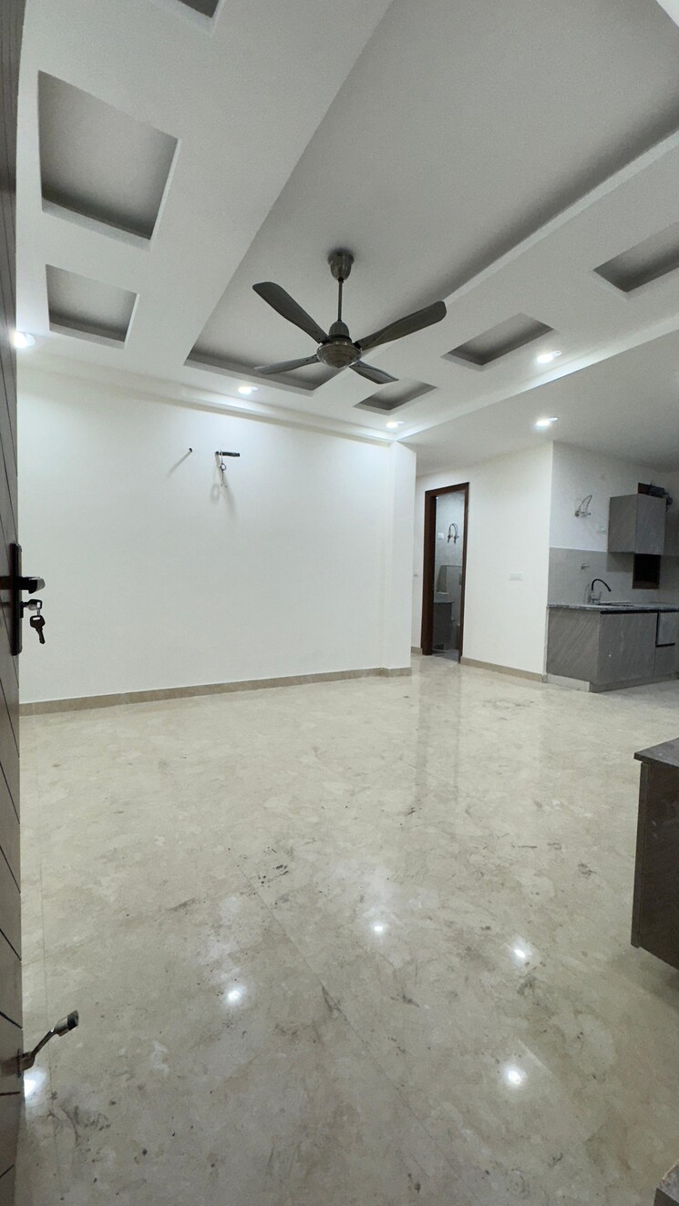 Room, palm-residency-chhatarpur 3 Bedroom 1300 Sq.Ft. Builder Floor In Chattarpur Delhi 8993925