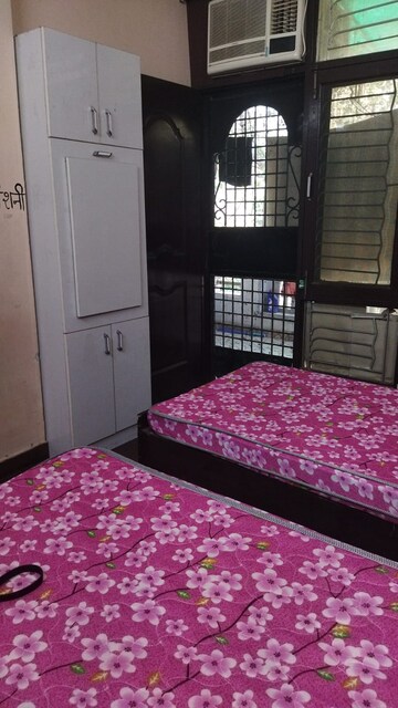 Bedroom in 3 BHK Builder Floor at Gyan Khand I – for Rent