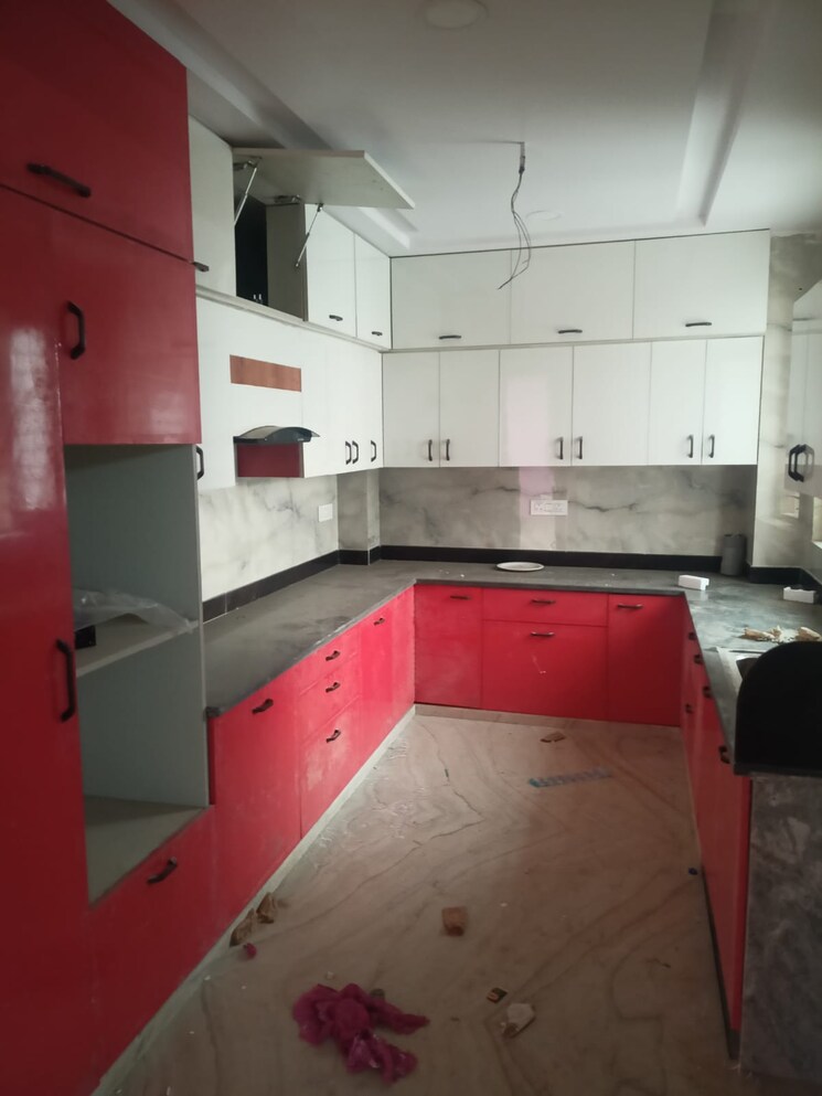 Kitchen, parklands 3 Bedroom 250 Sq.Yd. Builder Floor In Sector 85 Faridabad 8993919