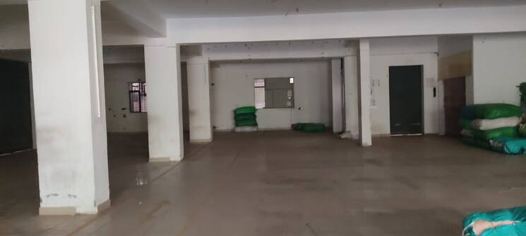Room, sector 63 Commercial Industrial Plot 3400 Sq.Ft. In Sector 63 Noida 8993969