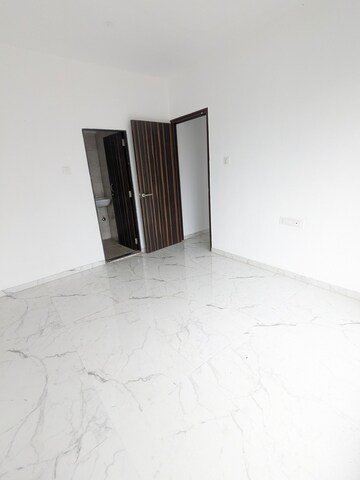 Bedroom in 1 BHK Apartment at Dharti Presidio, Malad West – for Rent