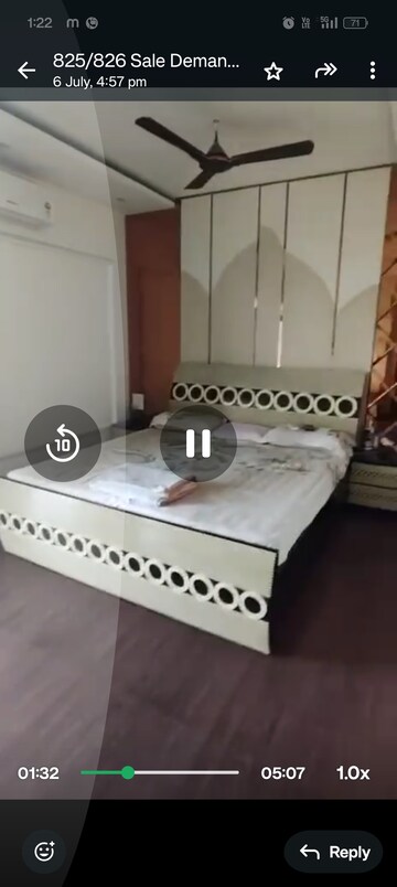 Bedroom in 4 BHK Apartment at Landcraft Golf Links, Pandav Nagar – for Sale
