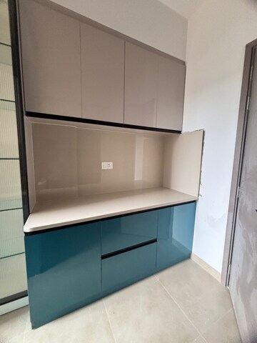 Furnished Amenities in 2 BHK Apartment at Shalimar One World Belvedere Court 3, Gomti Nagar – for Rent
