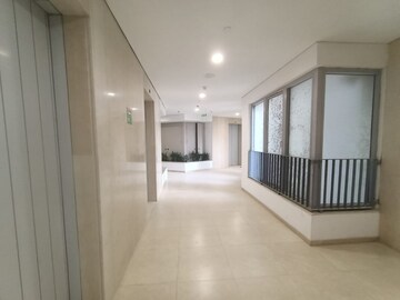 Building Lobby in 3 BHK Apartment at Oberoi Realty Enigma And Eternia, Mulund West – for Rent