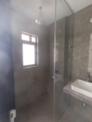 Bathroom in 3 BHK Apartment at Oberoi Realty Enigma And Eternia, Mulund West – for Rent