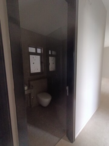 Bathroom in 3 BHK Apartment at Oberoi Realty Enigma And Eternia, Mulund West – for Rent