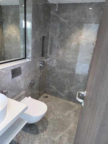 Furnished Amenities in 3 BHK Apartment at Nahar Amaryllis Towers and Plaza, Chandivali – for Rent