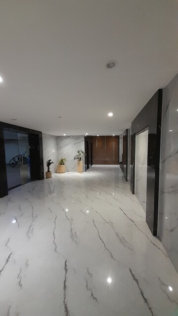 Building Lobby in 4 BHK Apartment at Vidhan Sabha Marg – for Rent