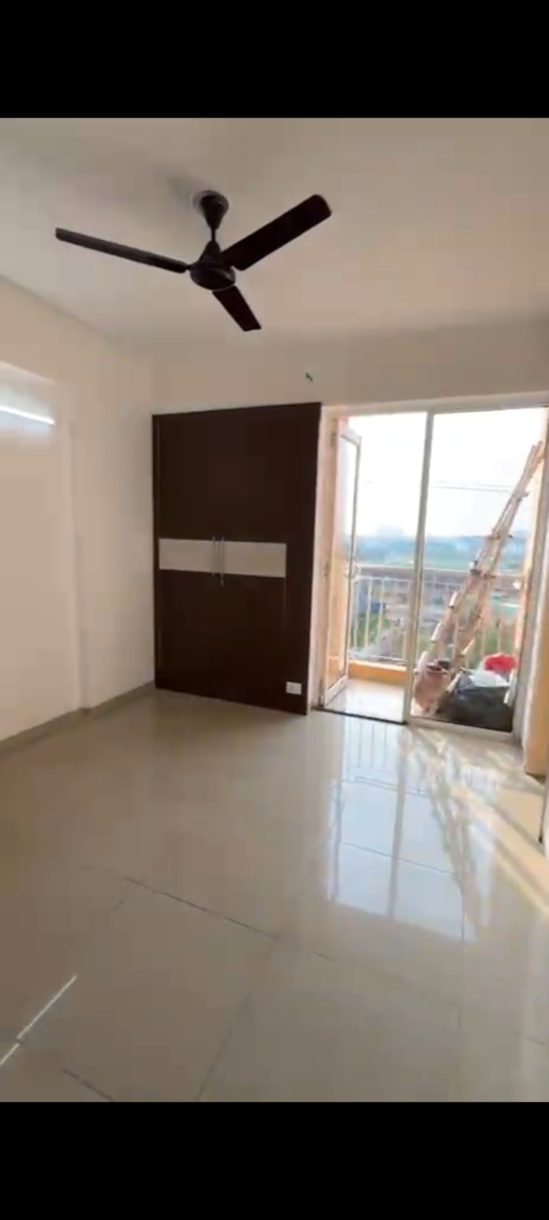 2 BHK Apartment For Sale in Wave Dream Homes