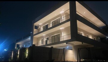 5 BHK Villa For Rent in Vasant Kunj