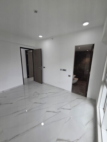 Kitchen in 3 BHK Apartment at Nahar Amaryllis Towers and Plaza, Chandivali – for Rent