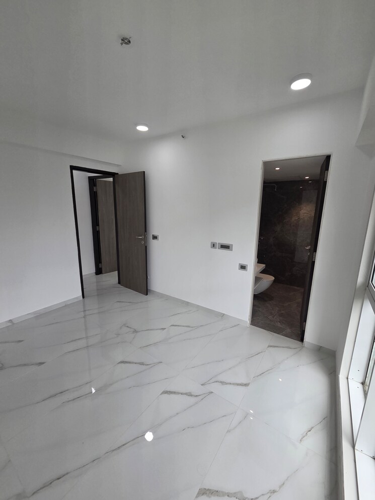 Kitchen, nahar-amaryllis-towers-and-plaza 3 Bedroom 807 Sq.Ft. Apartment In Chandivali Mumbai 8994078