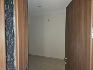  2 BHK Apartment at Menlo Homes Next, Kharadi – for Rent