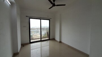 Room in 3 BHK Apartment at Amlidih – for Rent