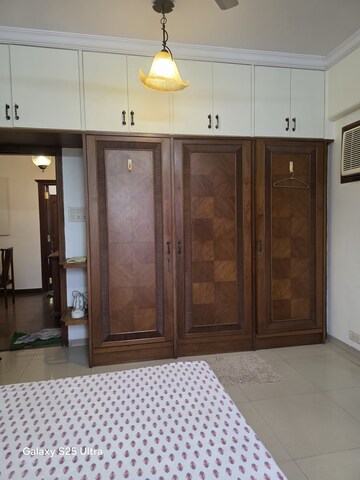 Bedroom in 2 BHK Apartment at Cadel Plaza, Prabhadevi – for Rent