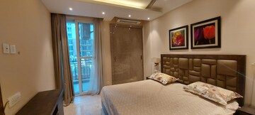 Room in 3 BHK Apartment at Le Solitairian City, Sector 25 Yamuna Expressway – for Sale