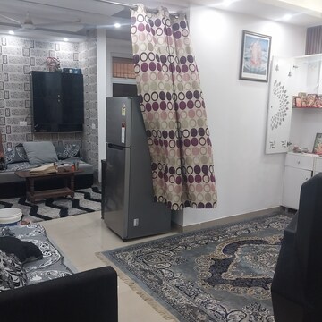 Living Room in 2.5 BHK Apartment at Mahagun Mywoods, Sector 16c Greater Noida – for Rent