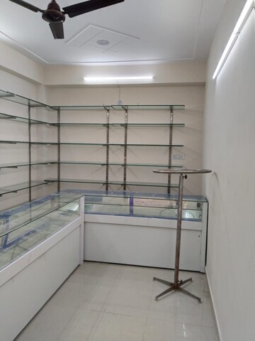  Shop For Rent in Sadh Nagar