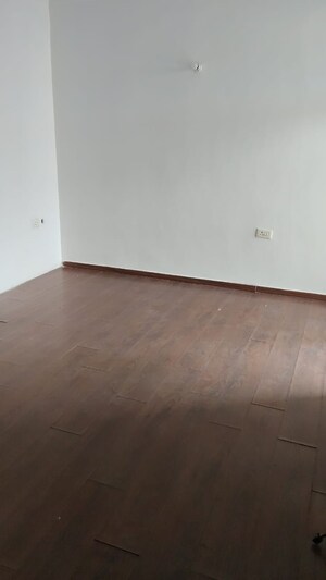 Room in 3 BHK Independent House at Uppal Plumeria Garden Estate, Omicron Iii Greater Noida – for Sale