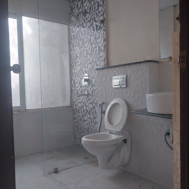 Bathroom, gaur-saundaryam-phase-ii 3 Bedroom 1650 Sq.Ft. Apartment In Tech Zone 4 Greater Noida Greater Noida 8994451