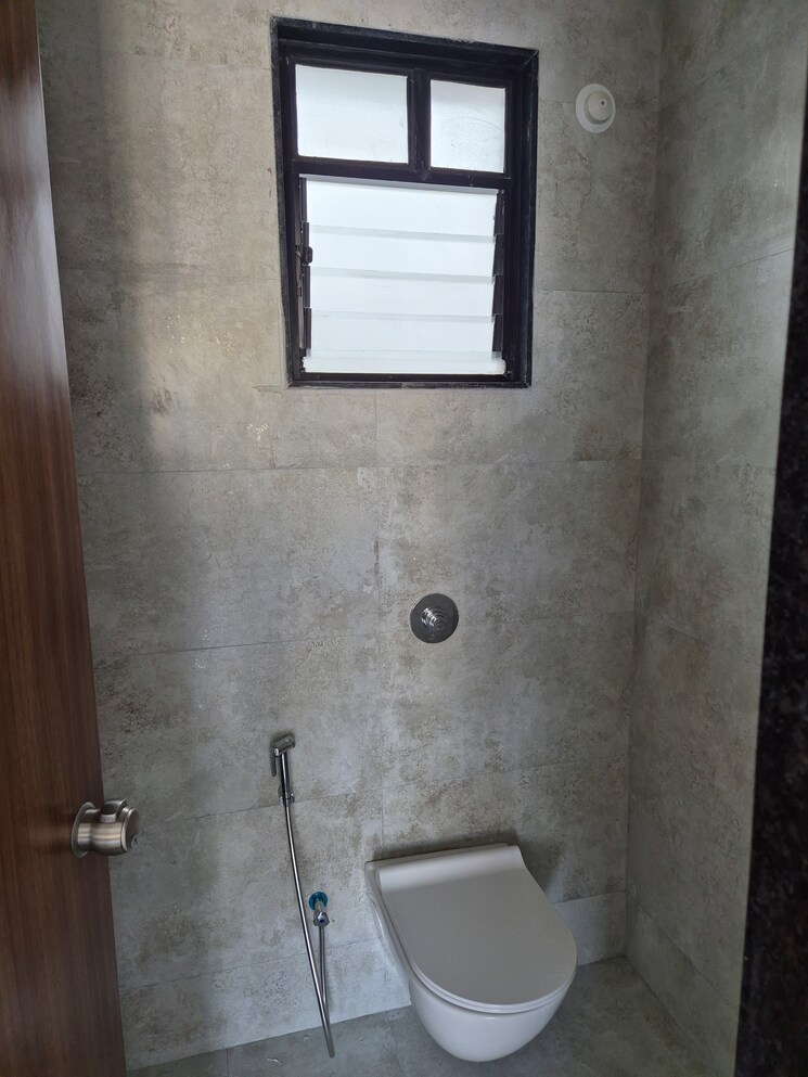 Bathroom, unique-youtopia 1 Bedroom 680 Sq.Ft. Apartment In Kharadi Pune 8994464