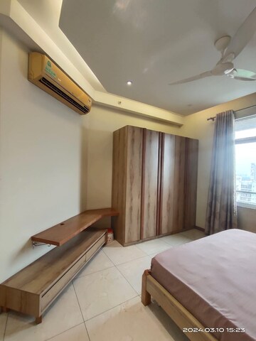 Bedroom in 3 BHK Apartment at Jaypee Greens Sun Court III, Jaypee Greens – for Rent