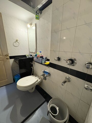 Team Area in 1 BHK Apartment at Evening Glory, Chandivali – for Rent