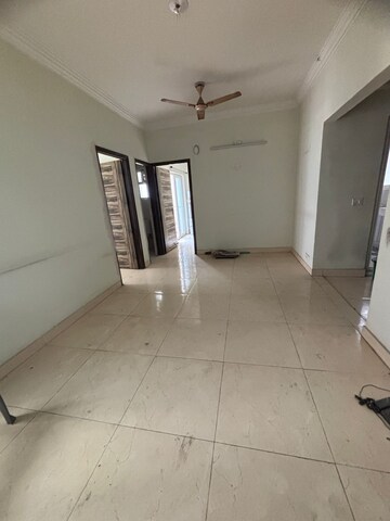 2 BHK Apartment For Sale in Mahagun Mahagunpuram, Shastri Nagar
