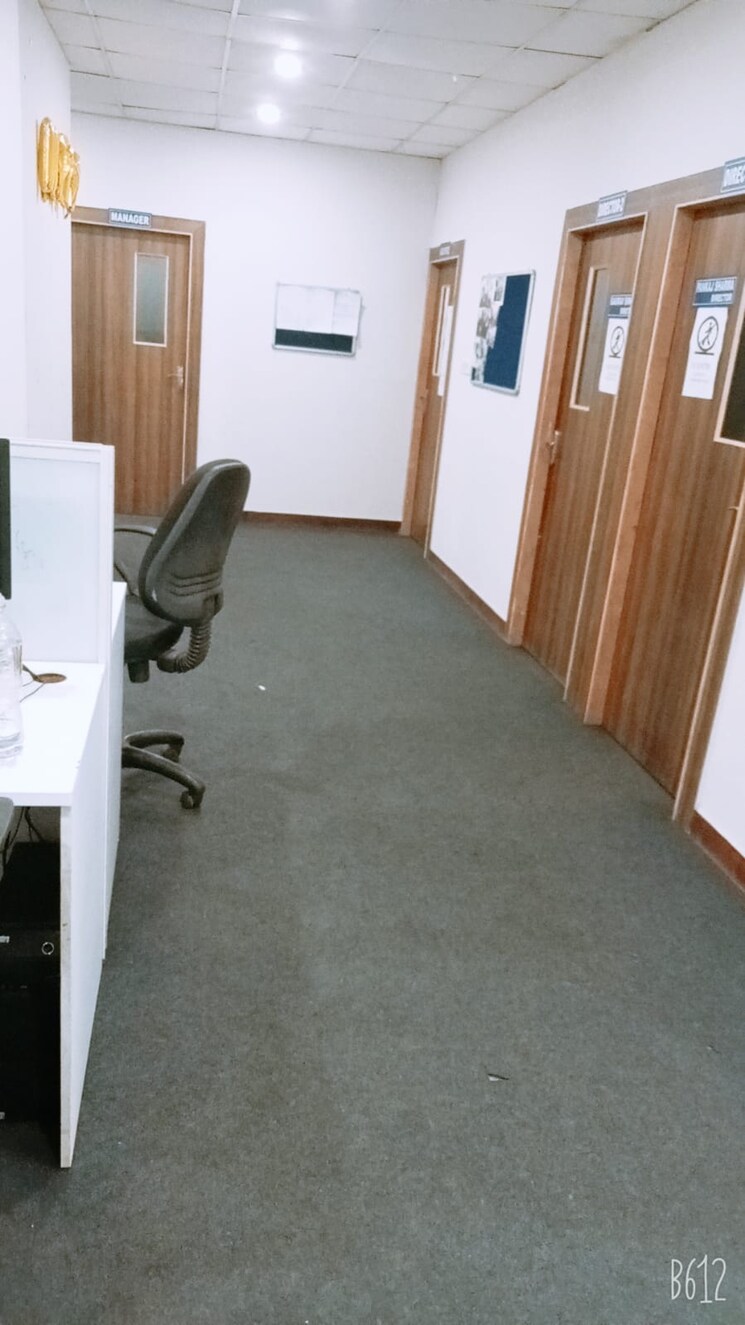 Other, sector 65 Commercial Office Space 1000 Sq.Ft. In Sector 65 Noida 8994478