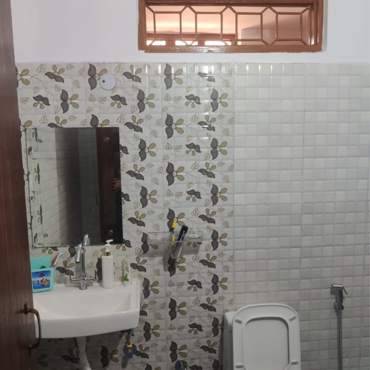 Bathroom, sector 21 3.5 Bedroom 1500 Sq.Ft. Villa In Sector 21 Gurgaon 8994607