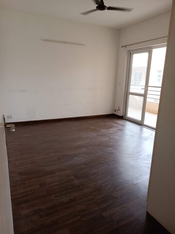3 BHK Builder Floor For Rent in BPTP Park 81, Sector 81