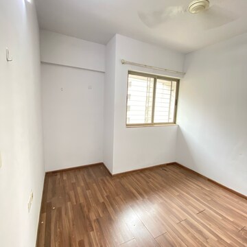 Room in 1 BHK Apartment at Lodha Palava - Casa Bella, Usarghar Gaon – for Rent
