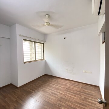 Room in 1 BHK Apartment at Lodha Palava - Casa Bella, Usarghar Gaon – for Rent