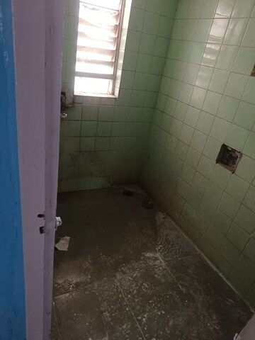 Bathroom in 1 BHK Builder Floor at Rasta Peth – for Rent